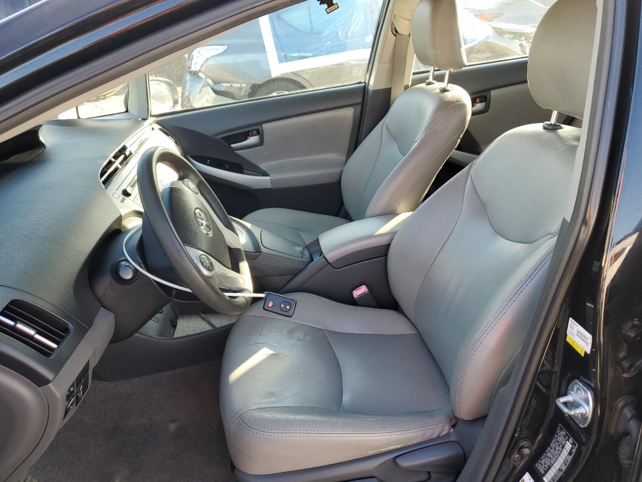 2010 Toyota Prius - Image 7