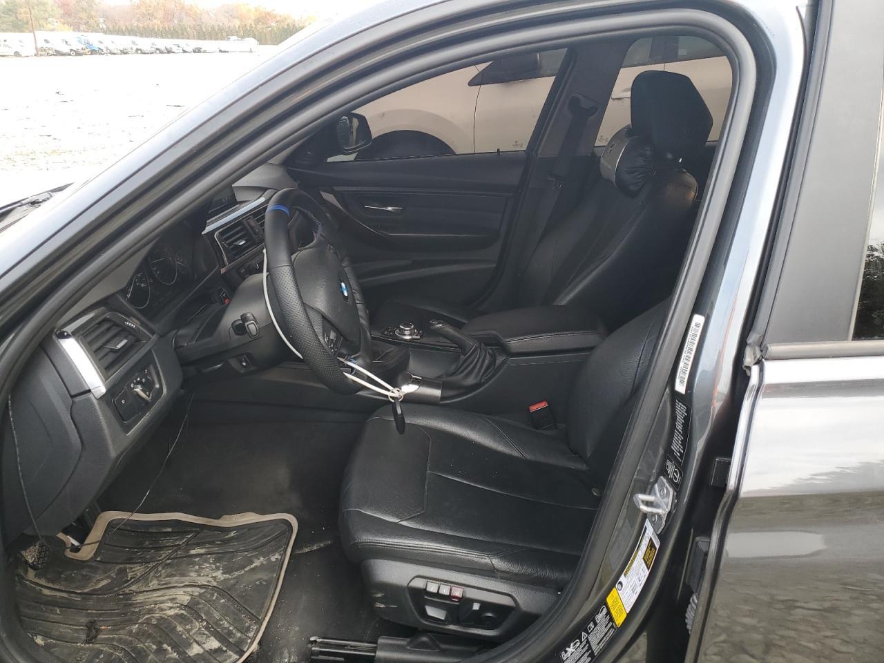 2013 BMW 335 Xi - Фото 7