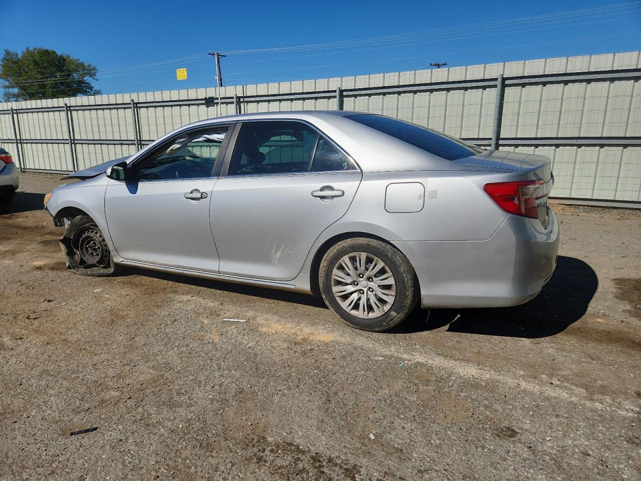 2013 Toyota Camry Le - Image 2