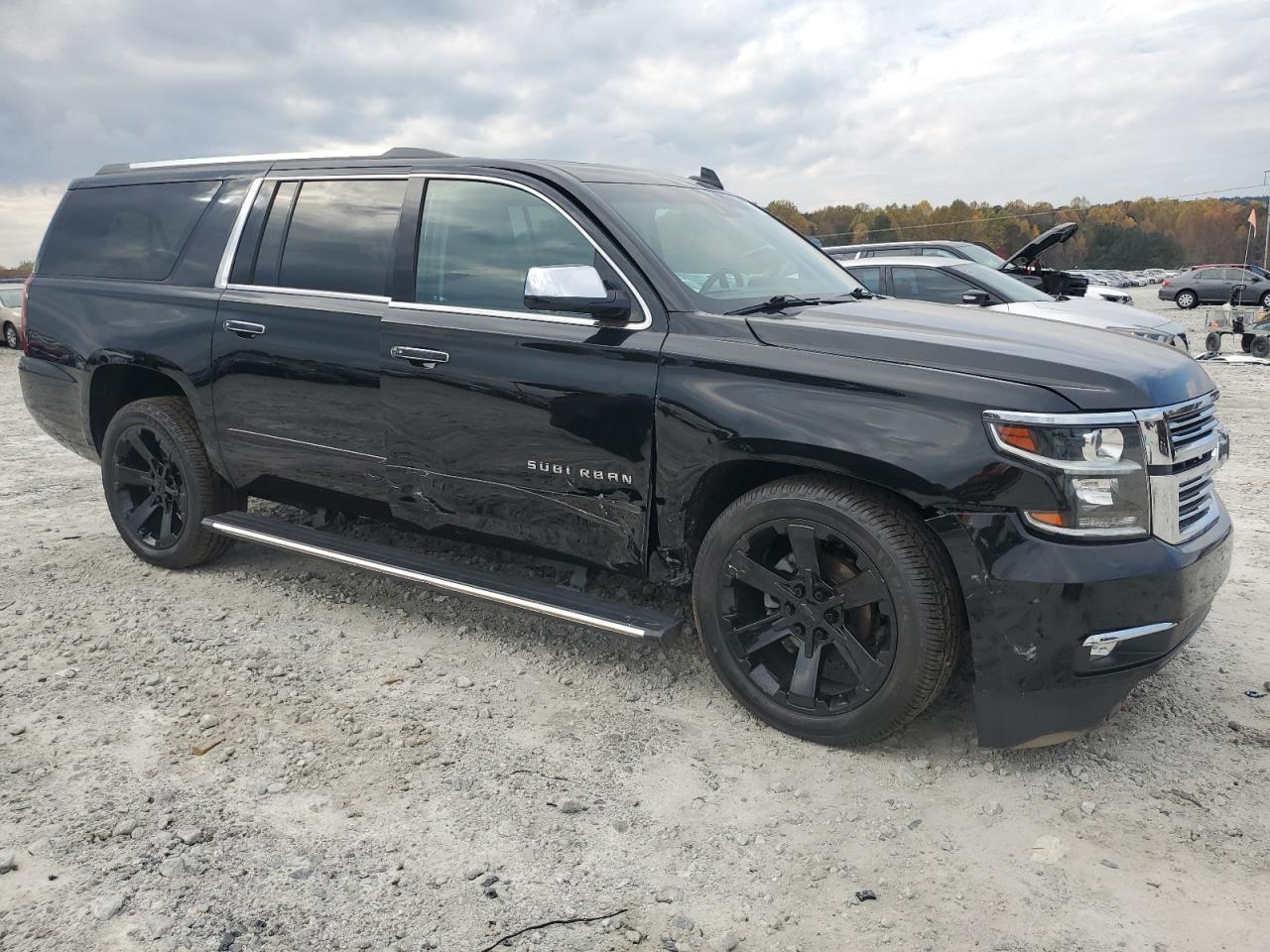 2018 Chevrolet Suburban K1500 Premier - Image 4