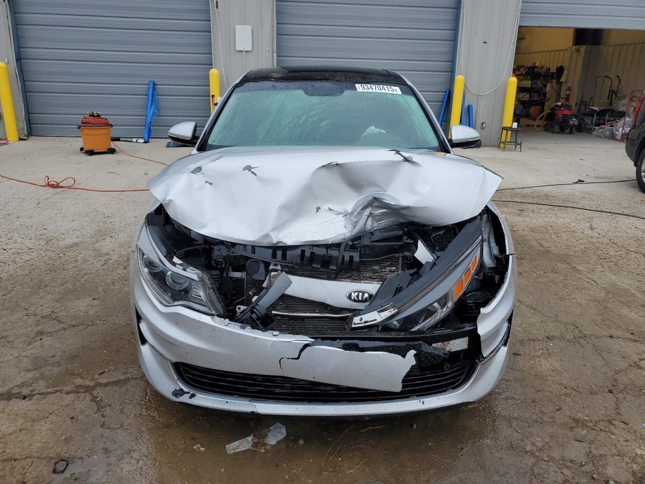 2017 Kia Optima Ex - Image 5