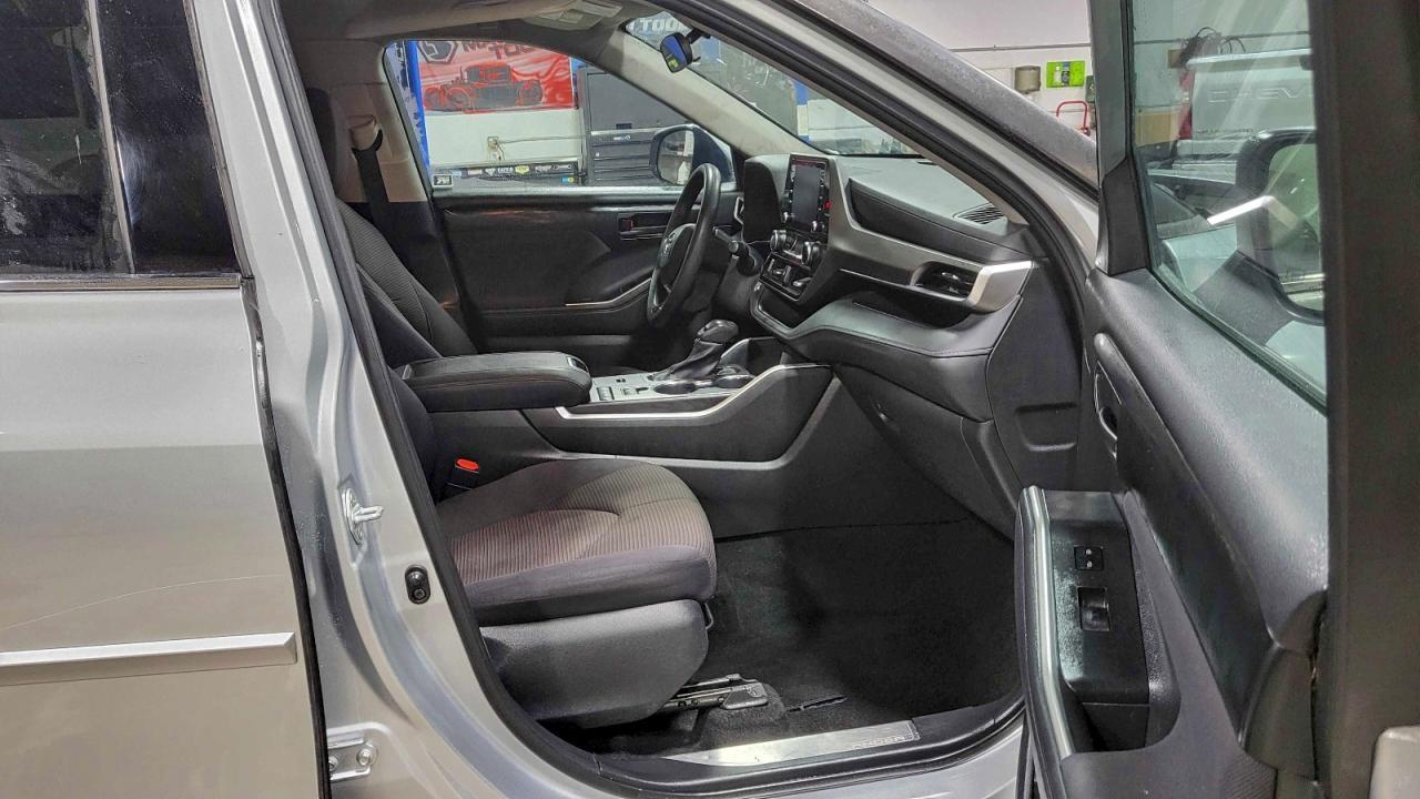 2021 Toyota Highlander L - Фото 5