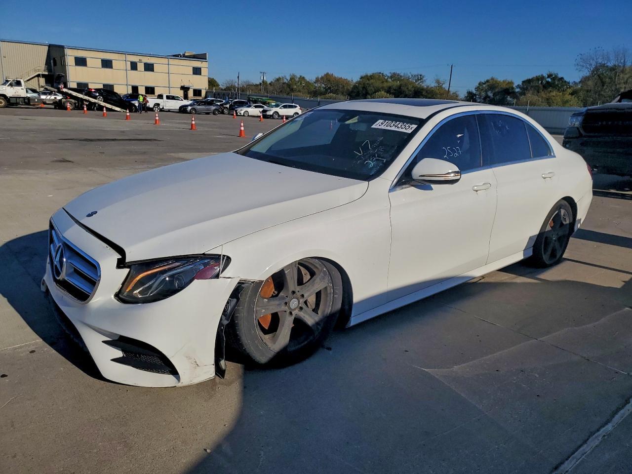 2017 Mercedes-Benz E 300