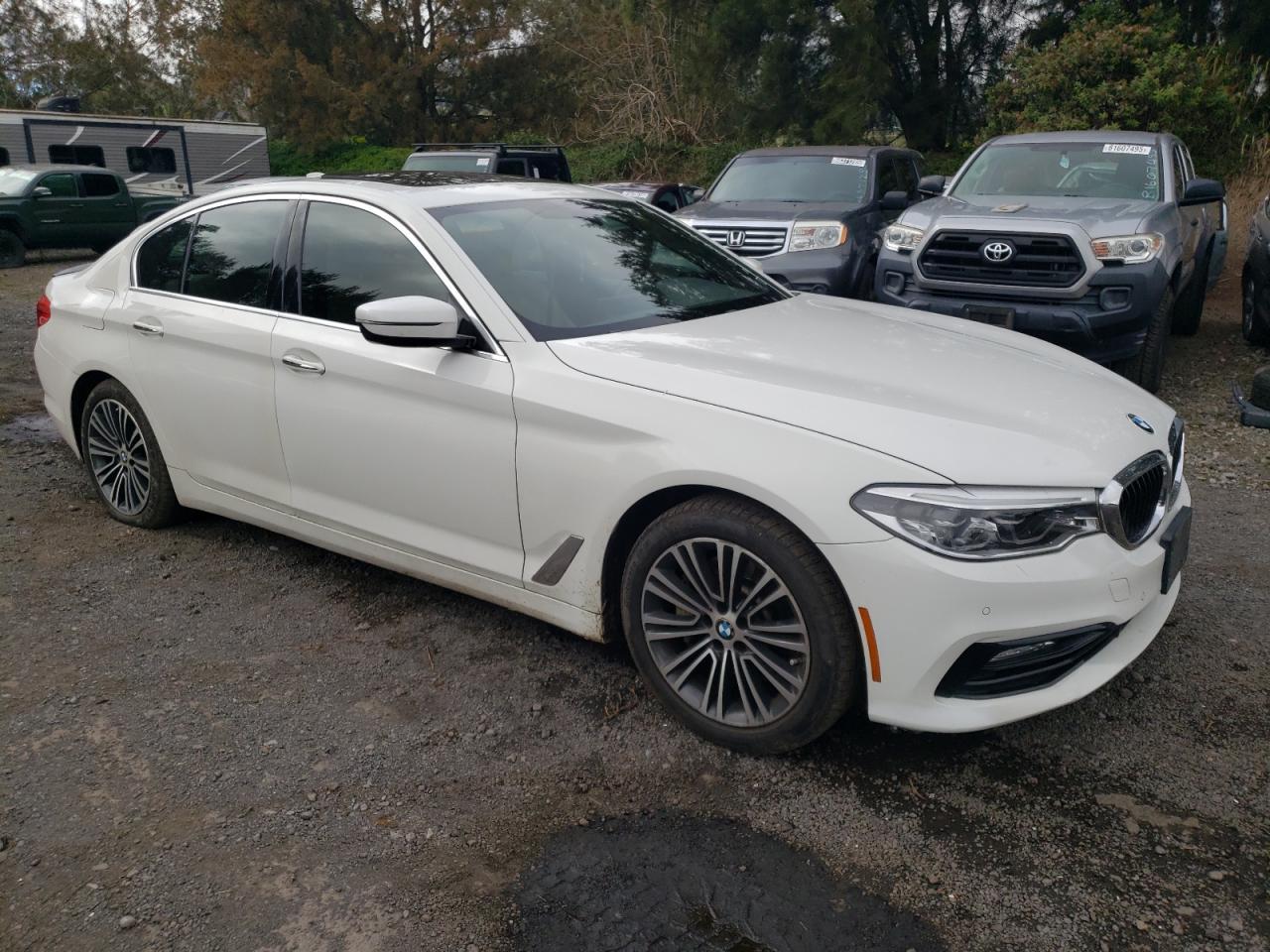 2017 BMW 530 I - Image 4