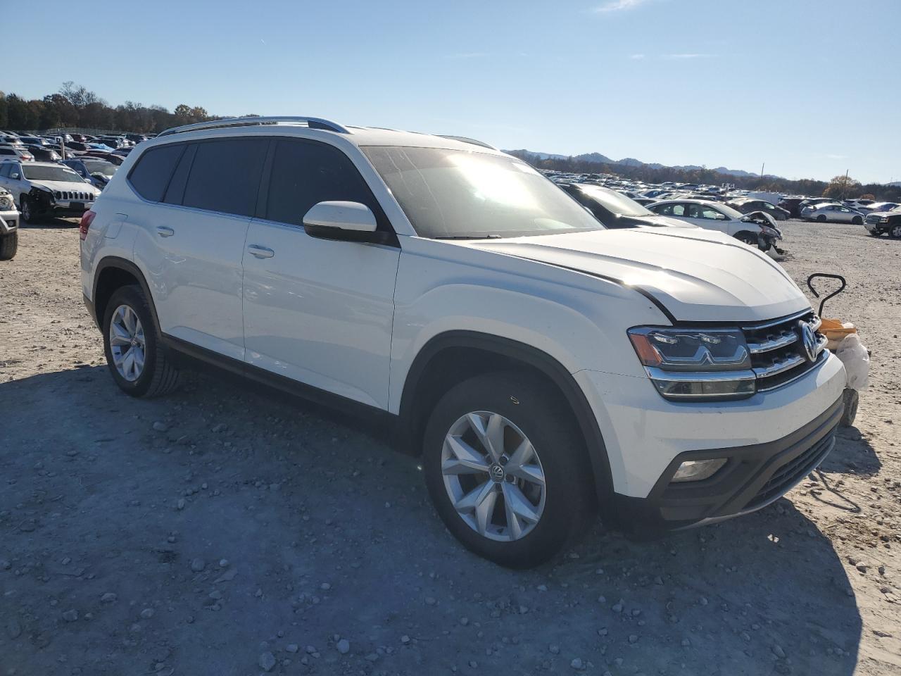 2018 Volkswagen Atlas Se - Фото 4