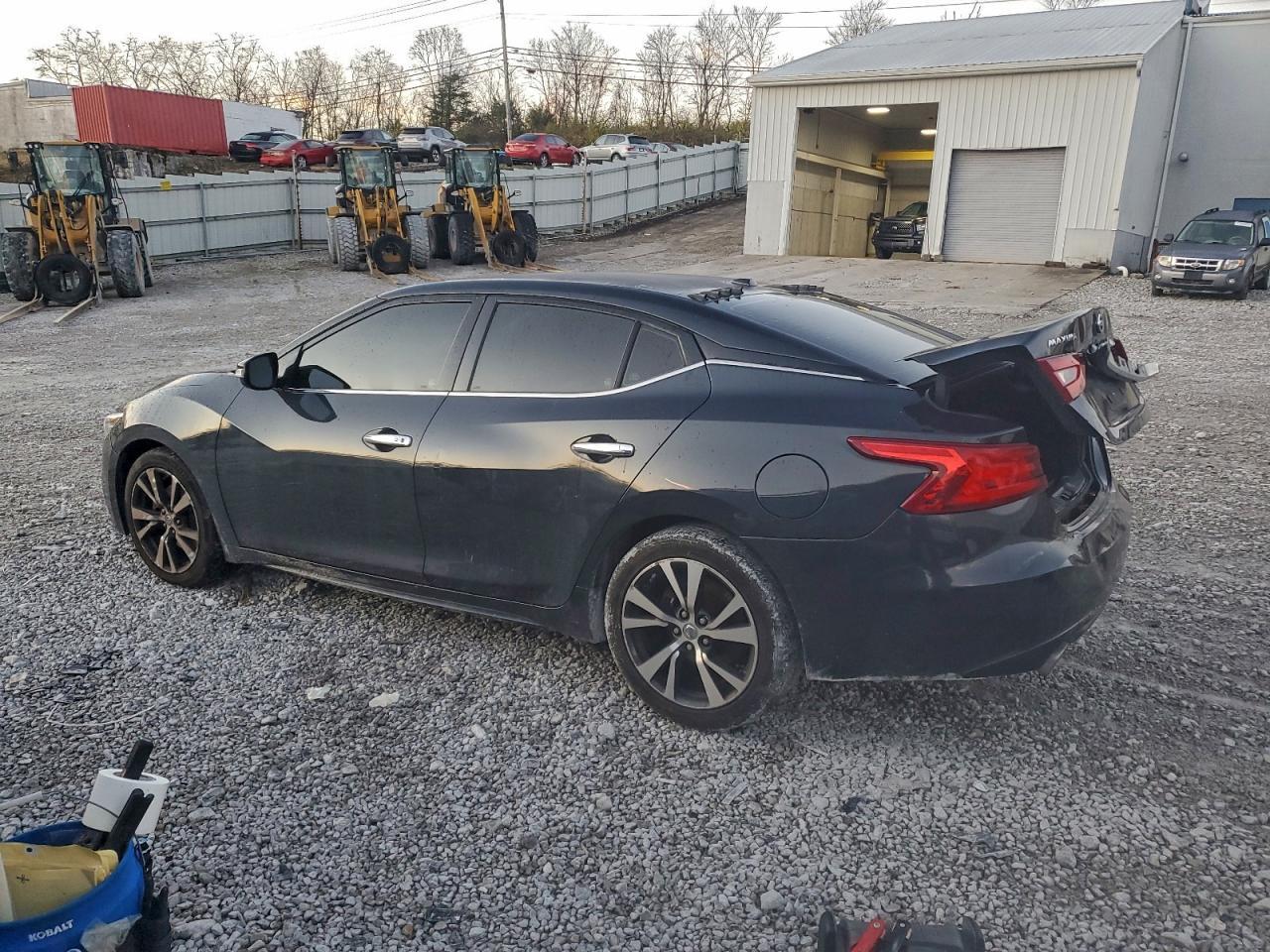 2017 Nissan Maxima 3.5S - Фото 2