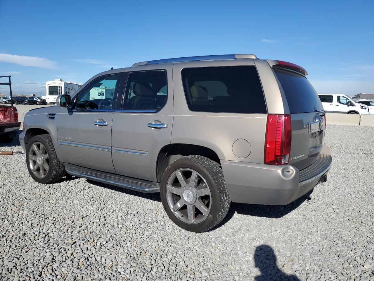 2007 Cadillac Escalade Luxury - Фото 2