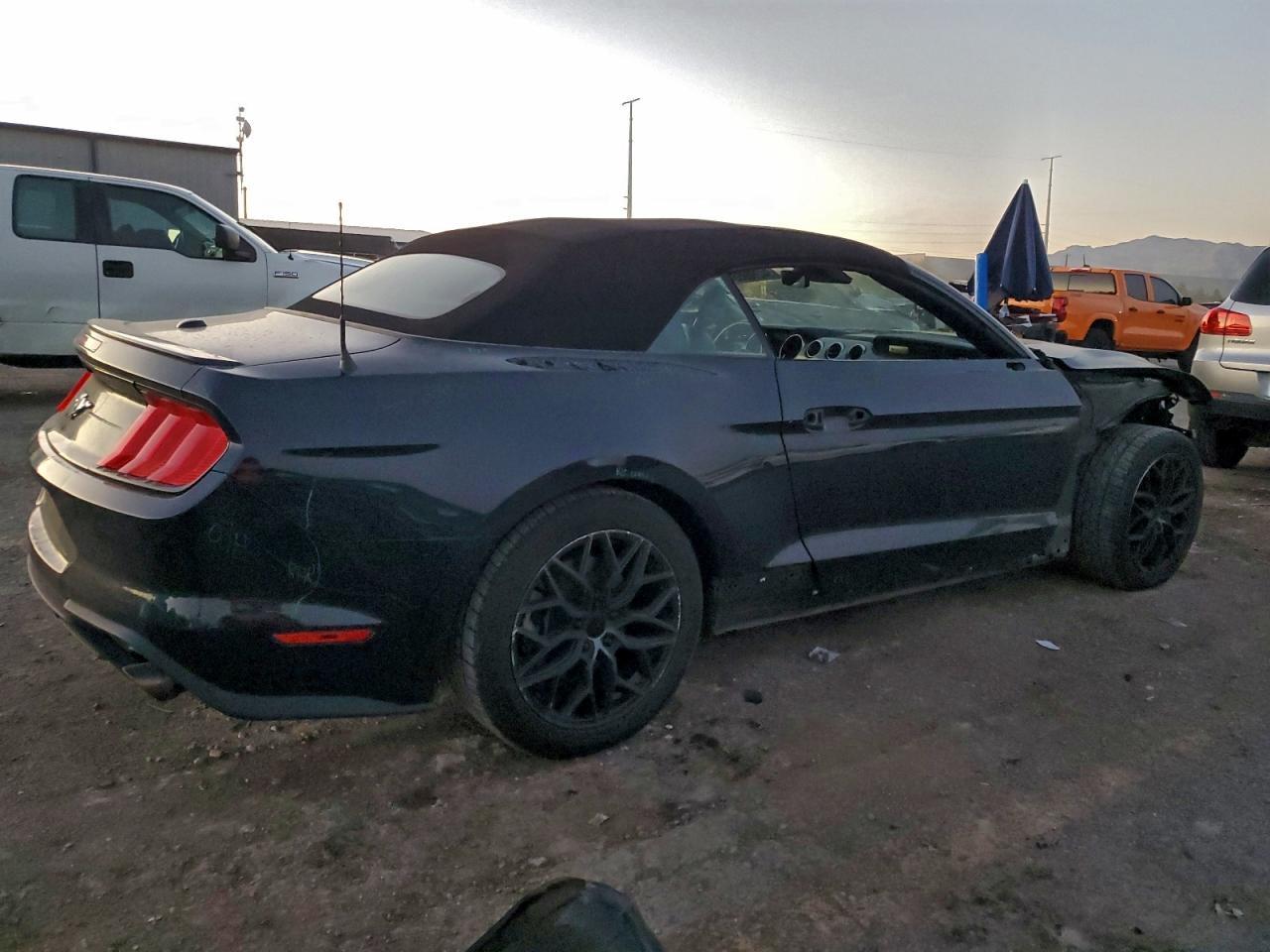 2021 Ford Mustang - Фото 3