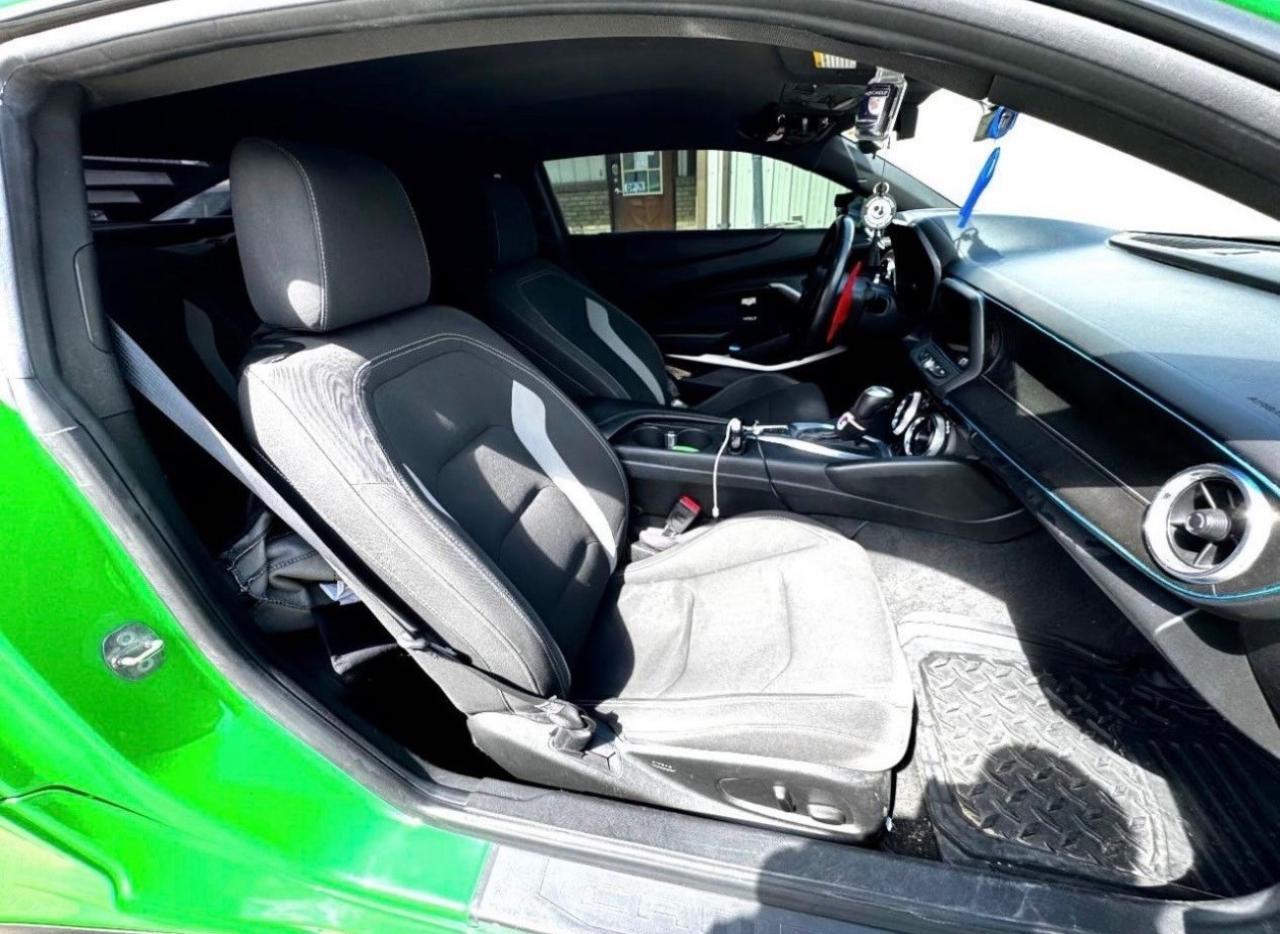2017 Chevrolet Camaro Ss - Image 5