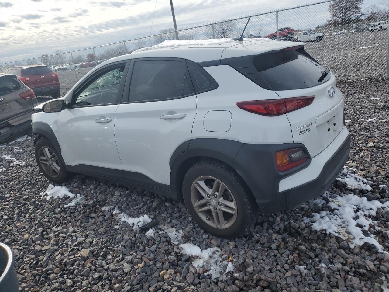 2021 Hyundai Kona Se - Фото 2