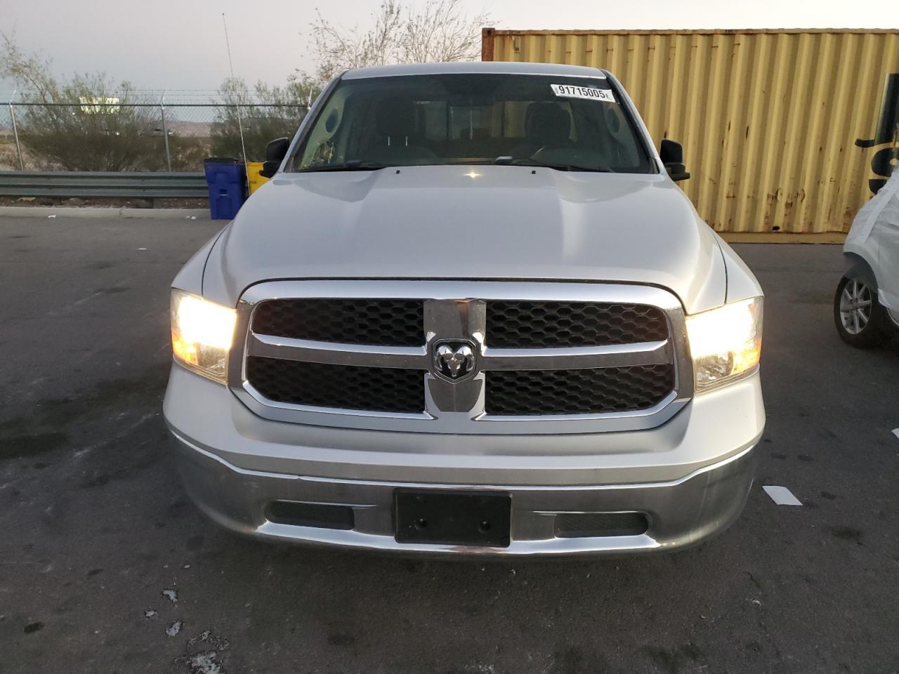 2018 Ram 1500 Slt - Image 5