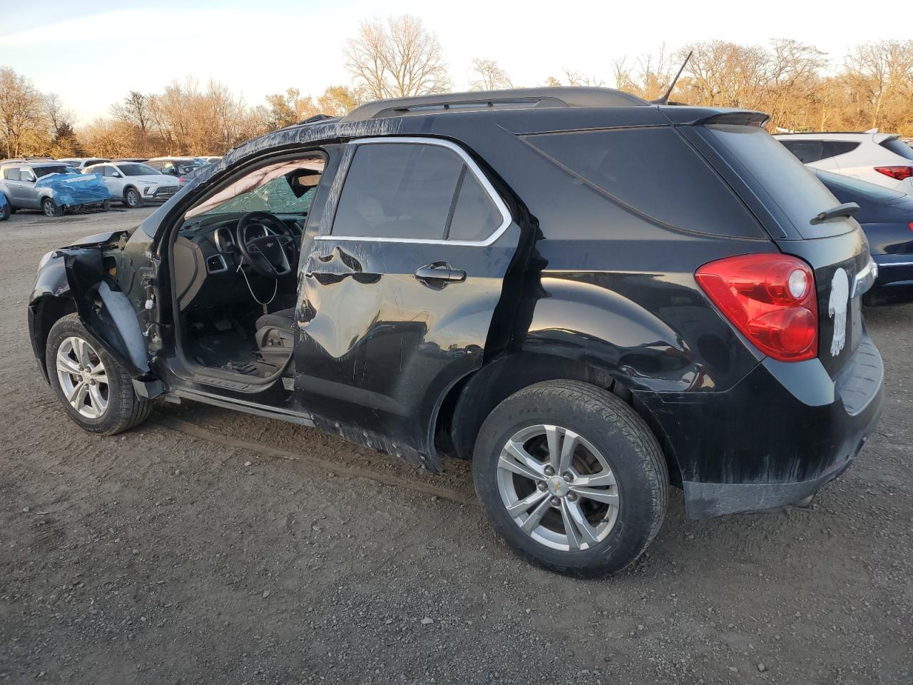 2014 Chevrolet Equinox Lt - Image 2