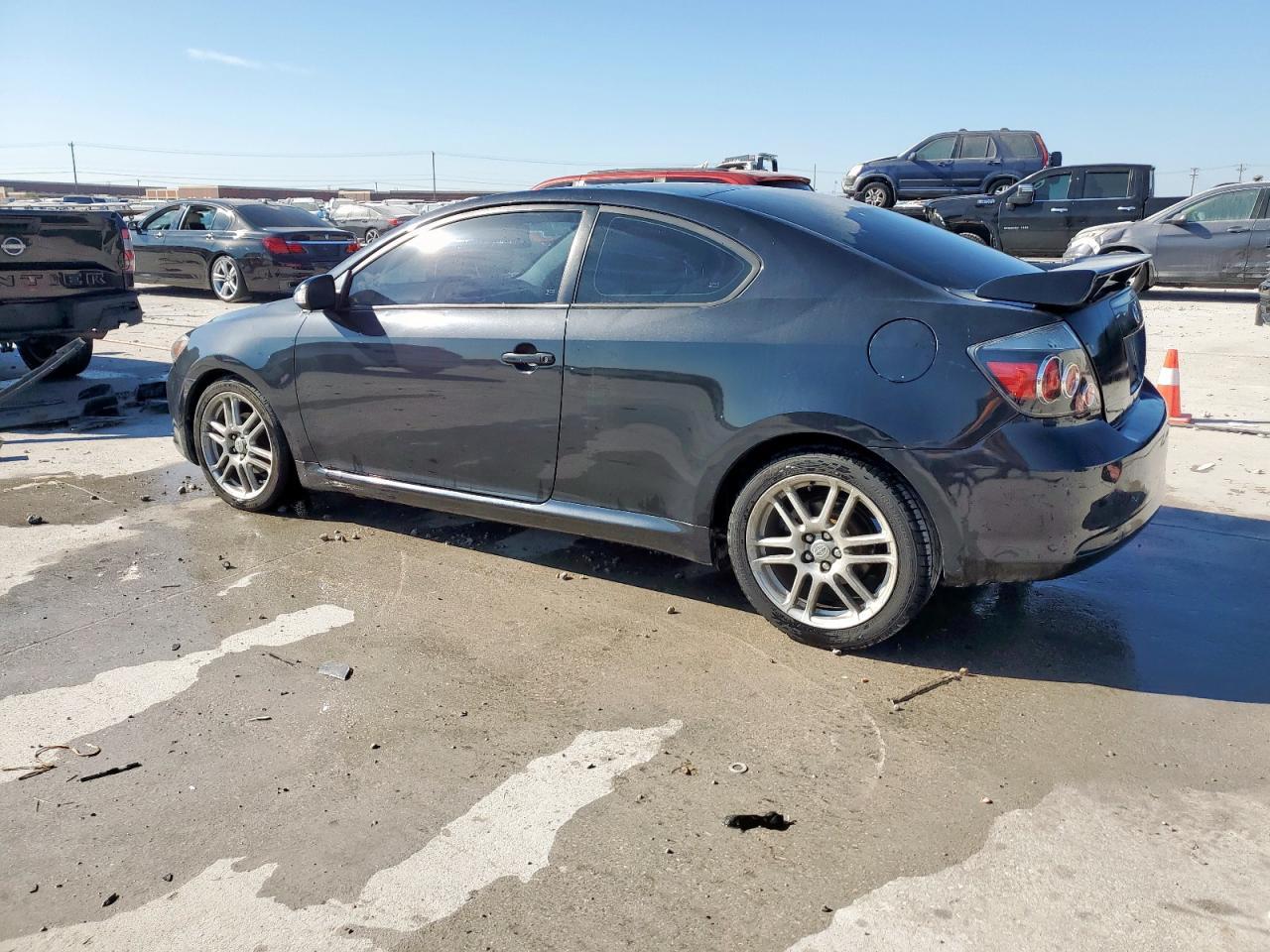 2010 Scion Tc Base - Фото 2