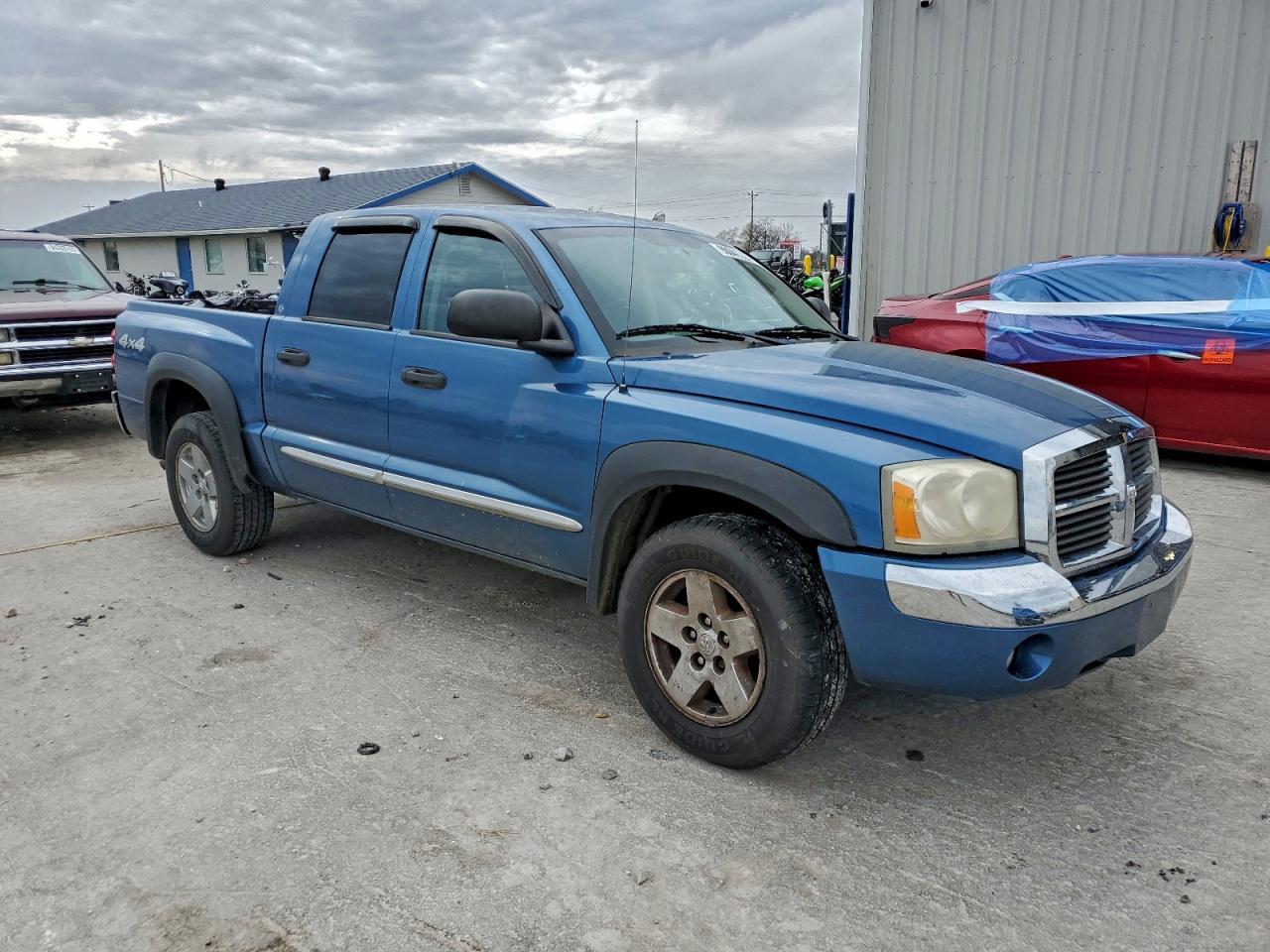 2006 Dodge Dakota Quad Laramie - Image 4