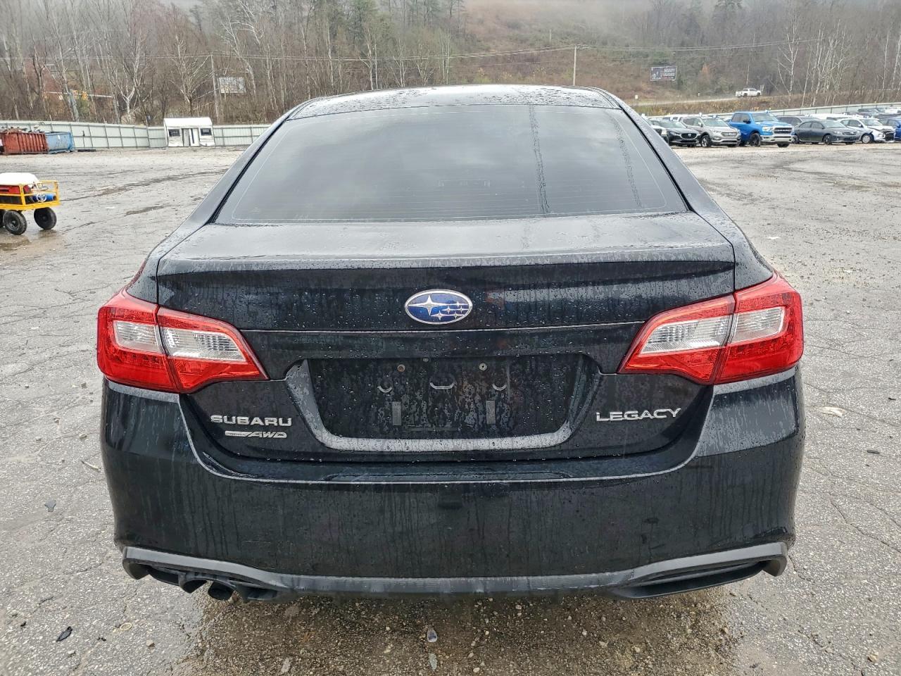 2018 Subaru Legacy 2.5I - Image 6