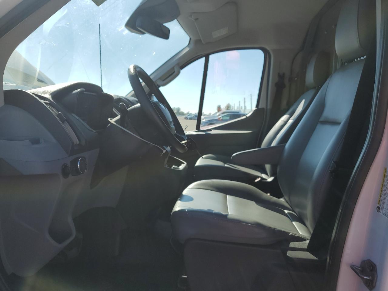 2018 Ford Transit T-150 - Image 7