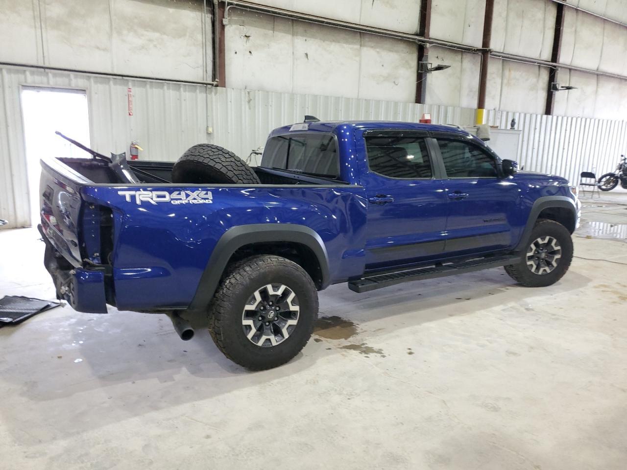 2023 Toyota Tacoma Double Cab - Фото 3