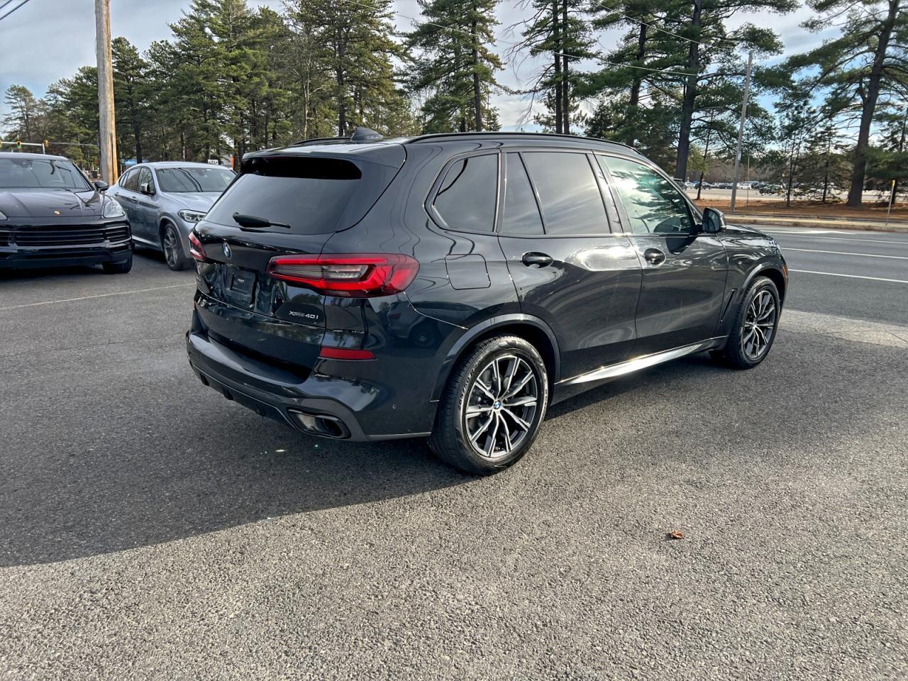 2021 BMW X5 xDrive40I - Фото 4