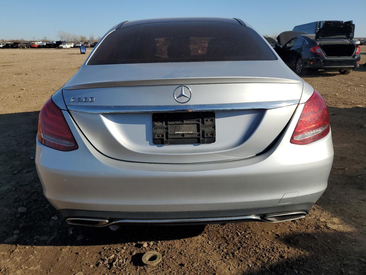 2016 Mercedes-Benz C 300 - Фото 6