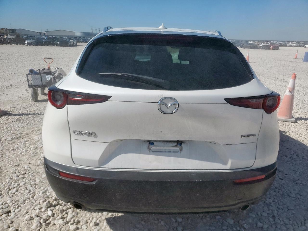 2021 Mazda Cx-30 Premium - Image 6