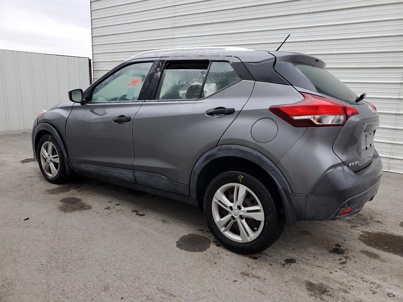 2019 Nissan Kicks S - Image 2