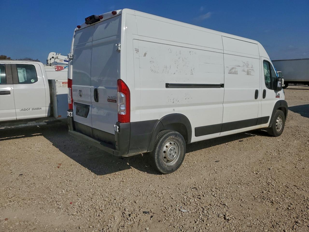 2022 Ram Promaster Delivery Van - Image 3
