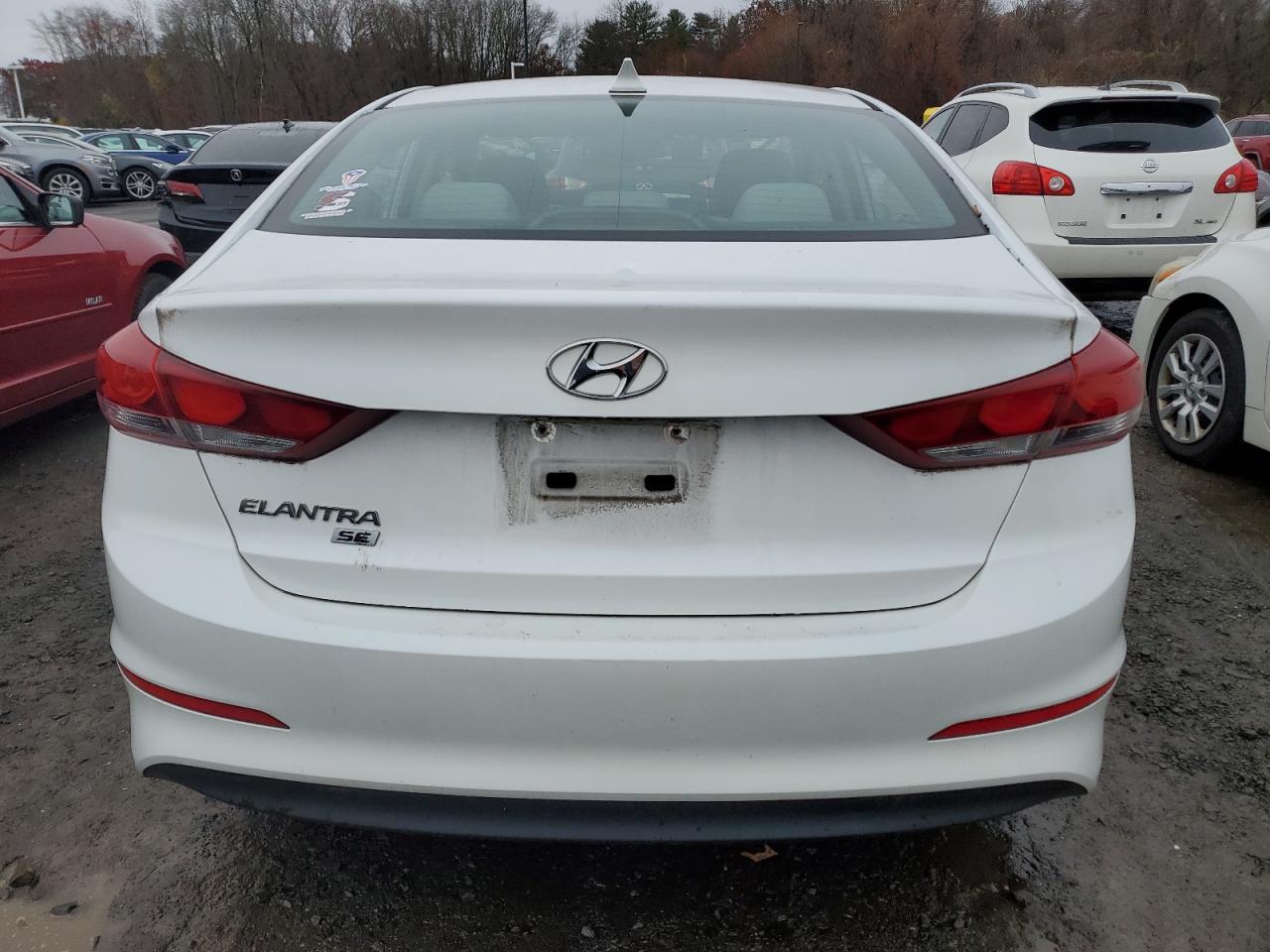 2017 Hyundai Elantra Se - Фото 6