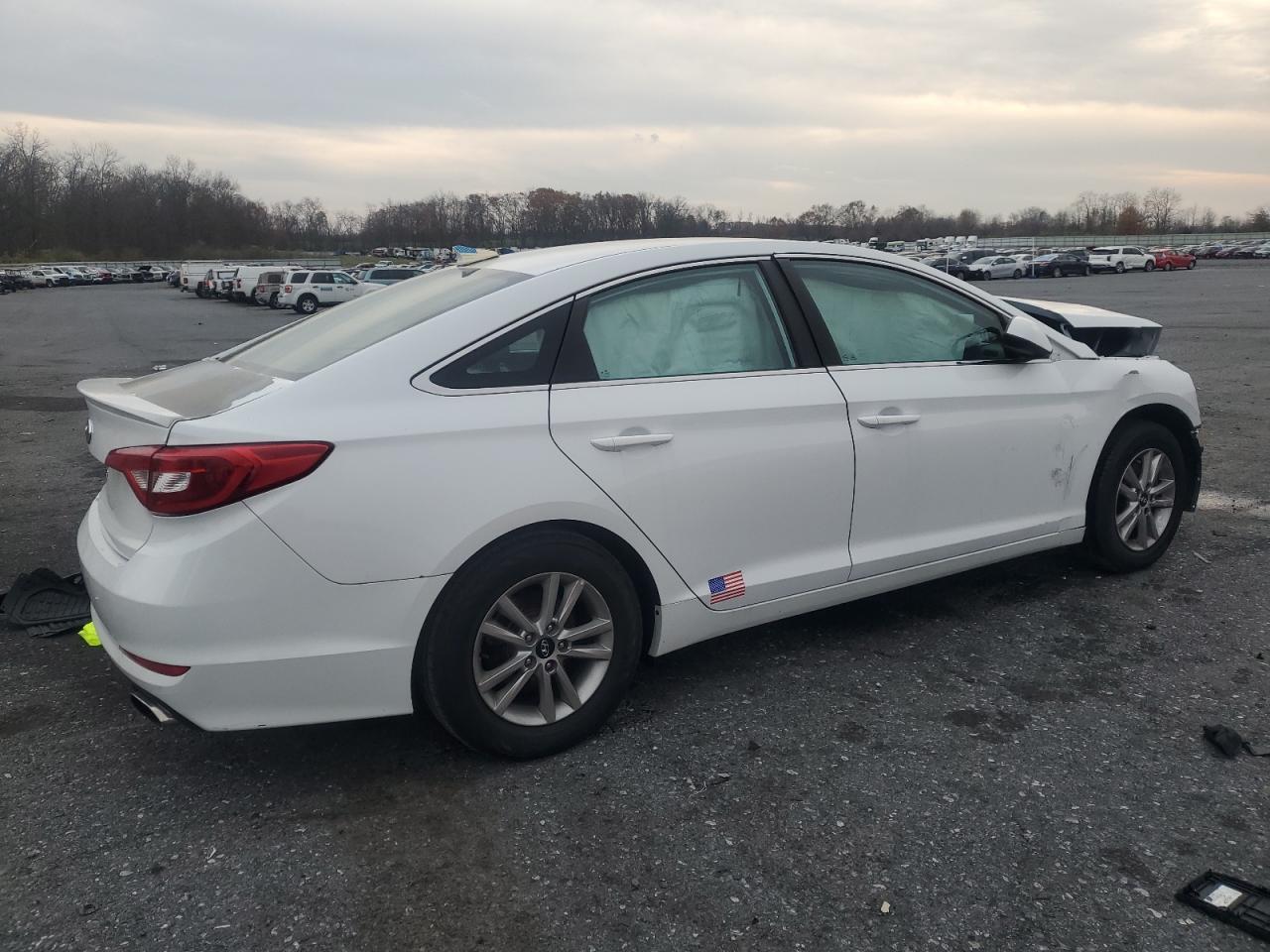 2017 Hyundai Sonata Se - Фото 3