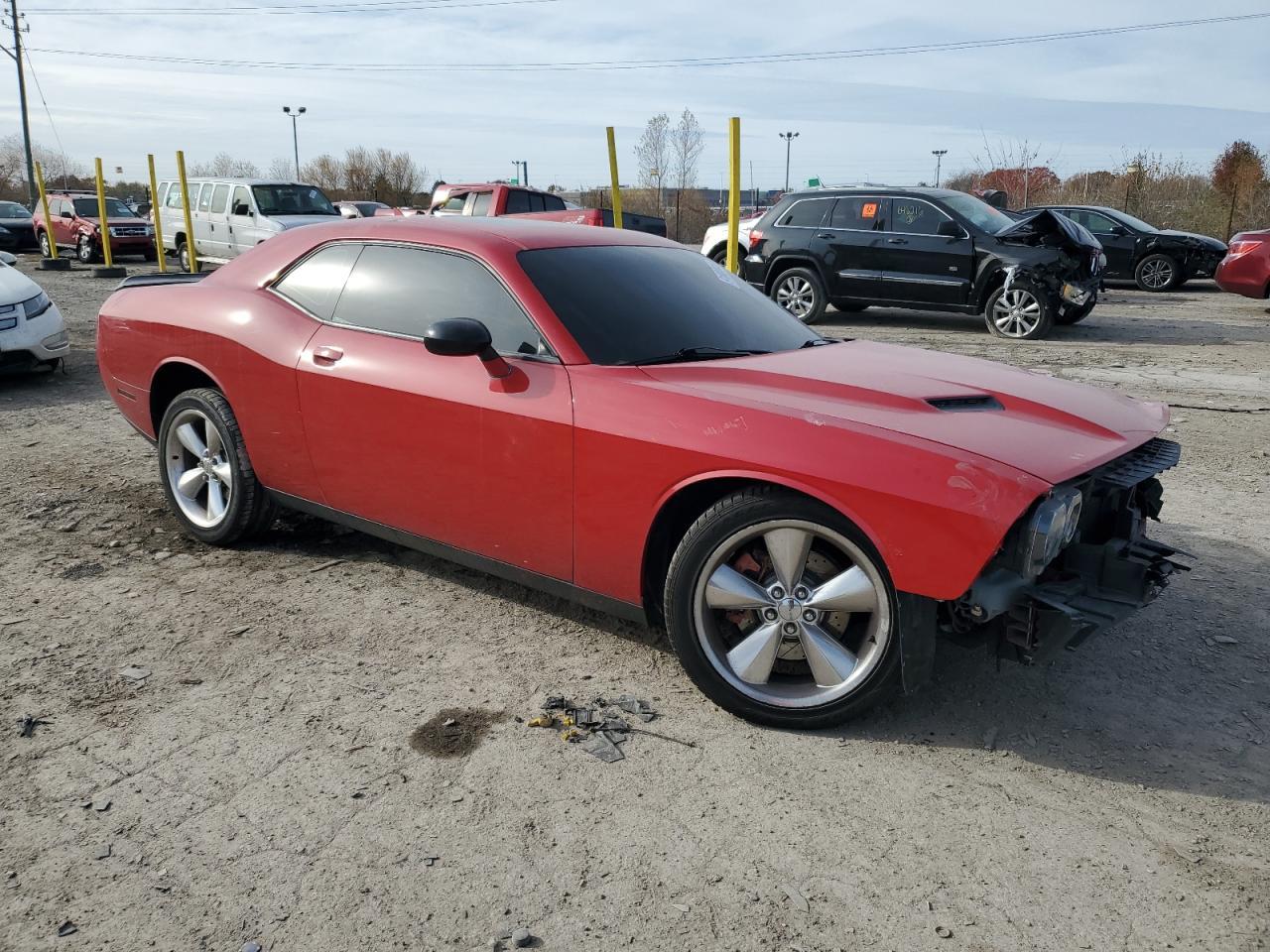 2015 Dodge Challenger Sxt Plus - Image 4