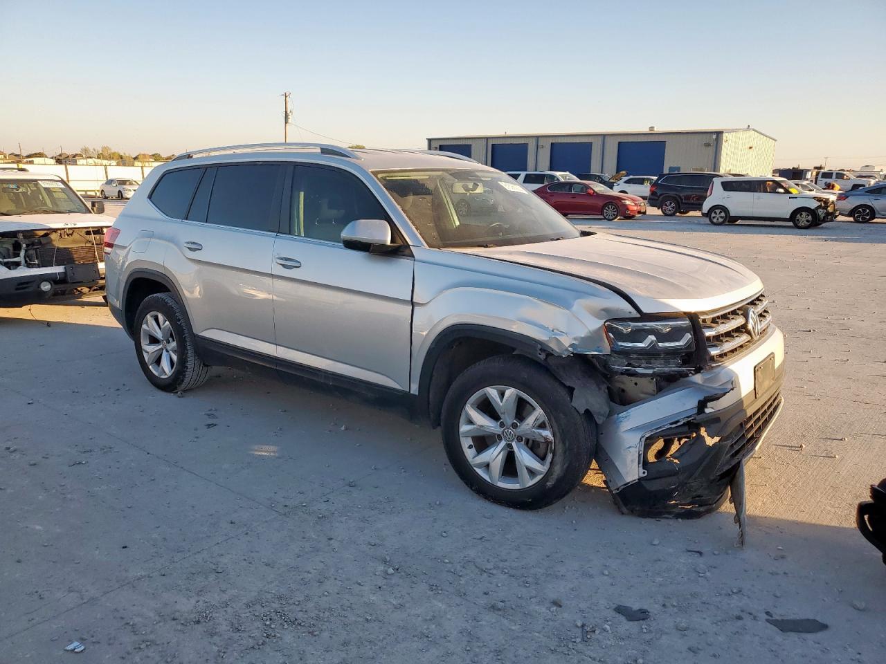 2018 Volkswagen Atlas S - Фото 4
