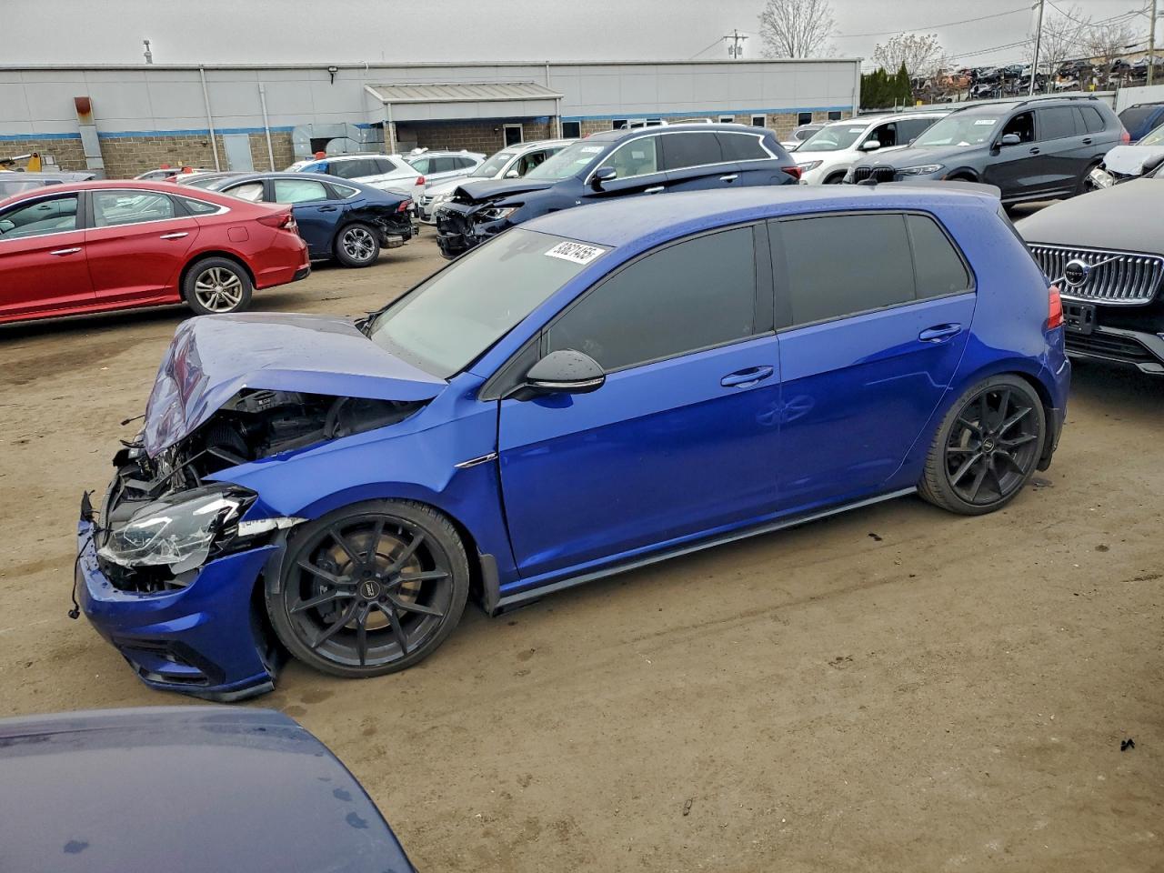 2019 Volkswagen Golf R