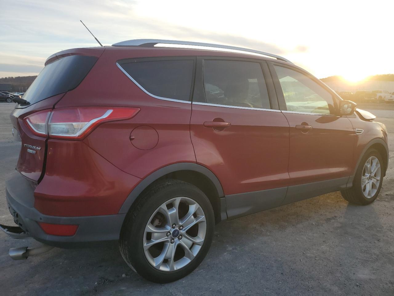 2014 Ford Escape Titanium - Image 3