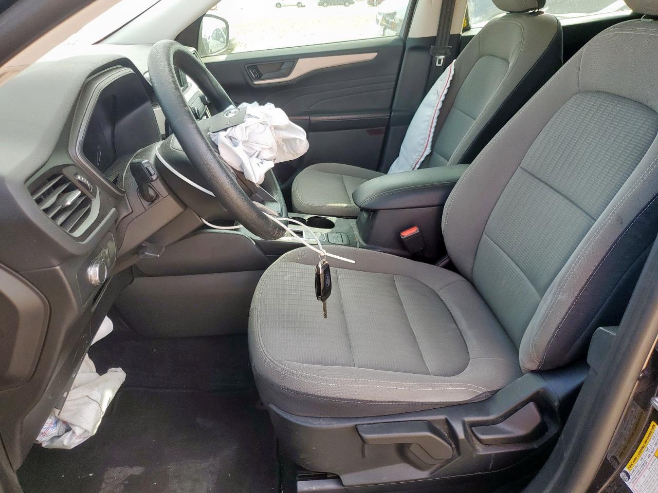 2021 Ford Escape S - Фото 7