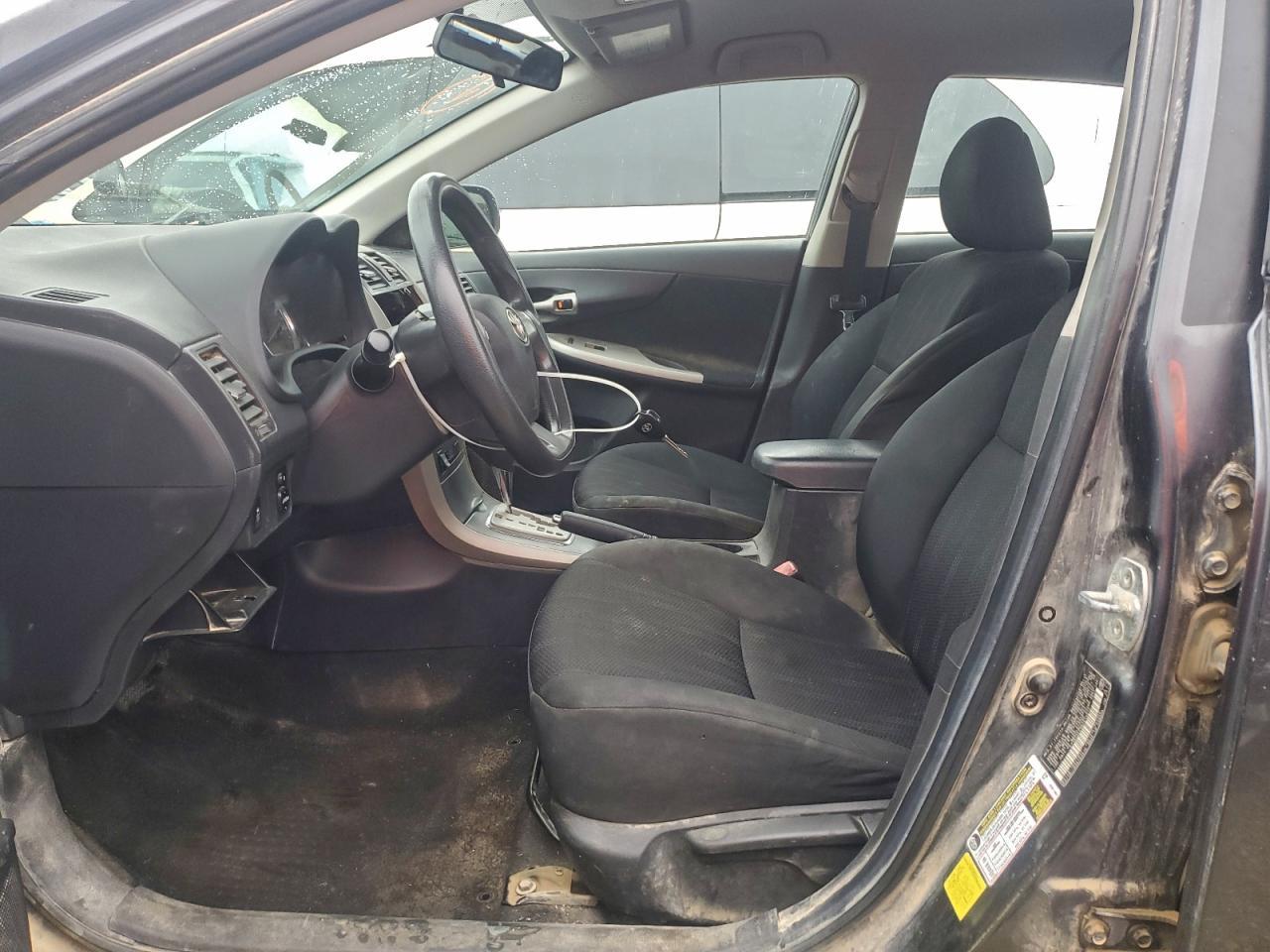 2011 Toyota Corolla Base - Фото 7