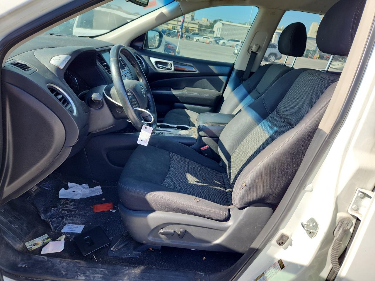 2019 Nissan Pathfinder S - Image 7