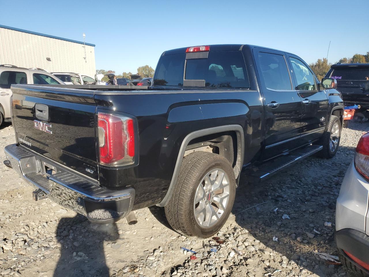 2017 GMC Sierra K1500 Slt - Image 3