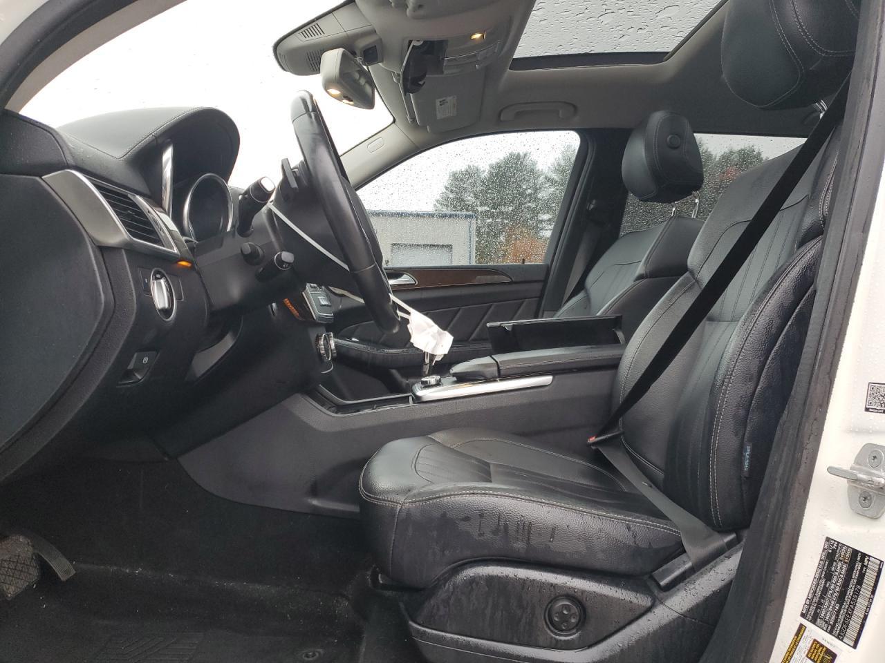 2015 Mercedes-Benz Gl 450 4Matic - Image 7