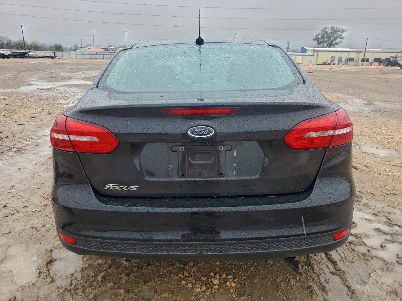 2015 Ford Focus S - Фото 6