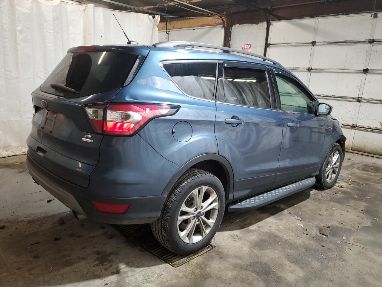 2018 Ford Escape Se - Фото 3
