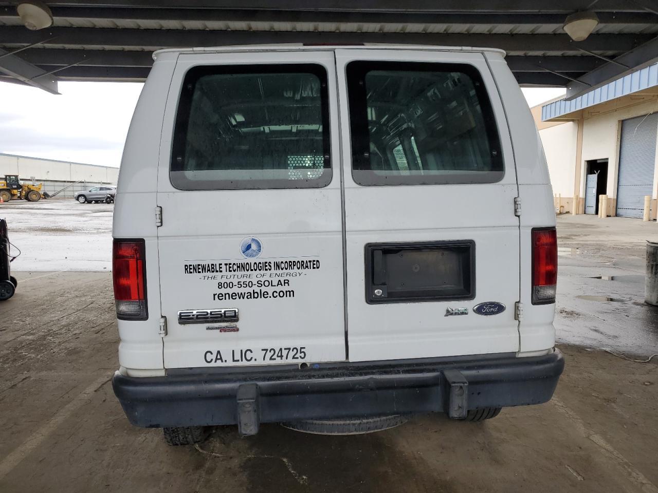 2014 Ford Econoline E250 Van - Image 6