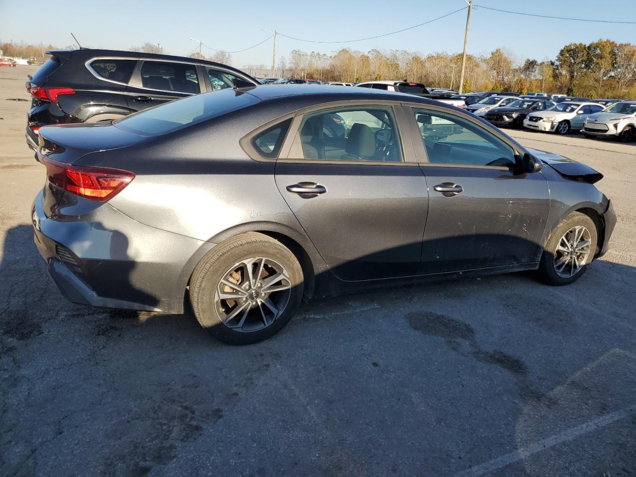 2024 Kia Forte Lx - Image 3