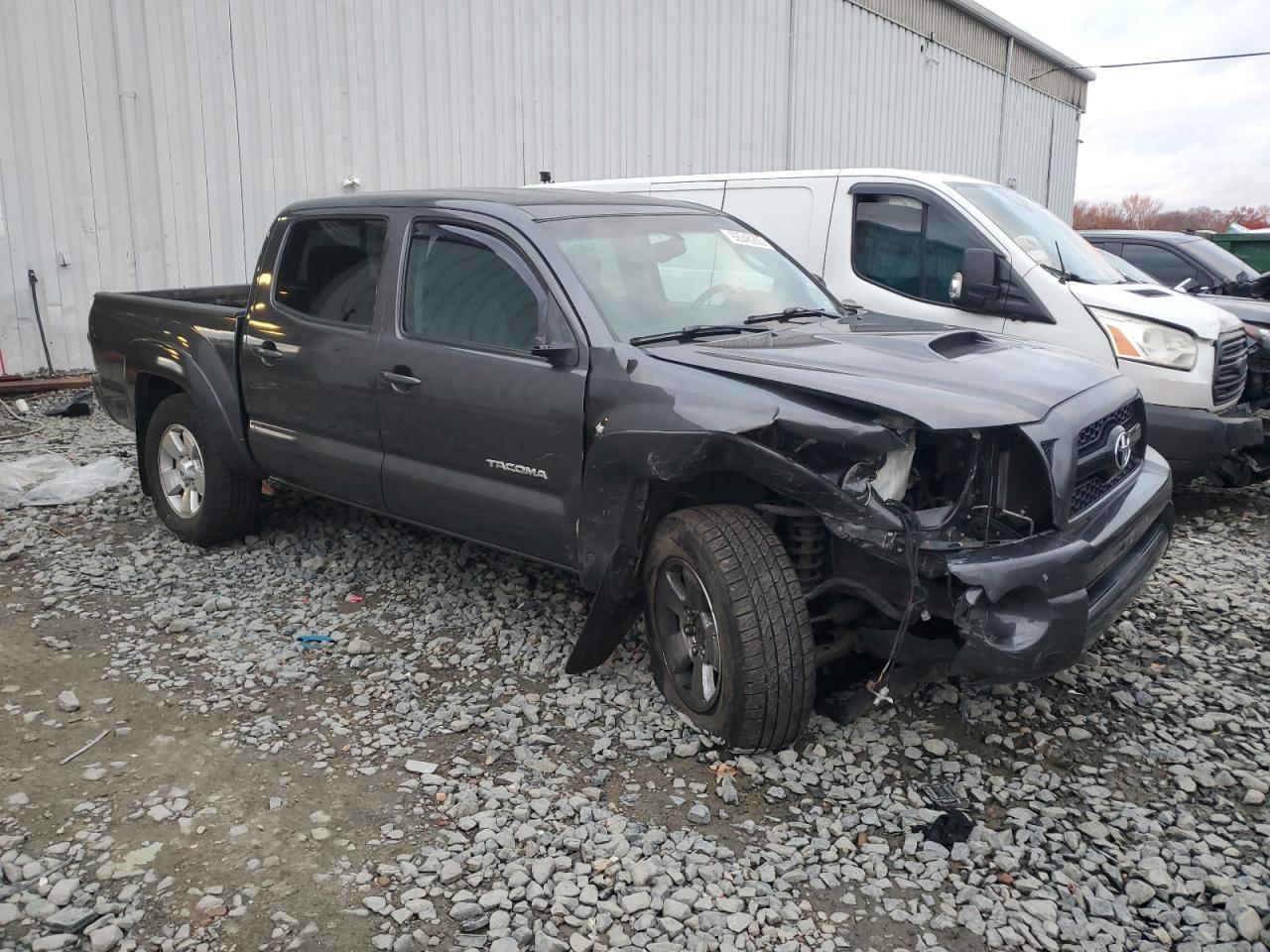 2011 Toyota Tacoma Double Cab - Фото 4
