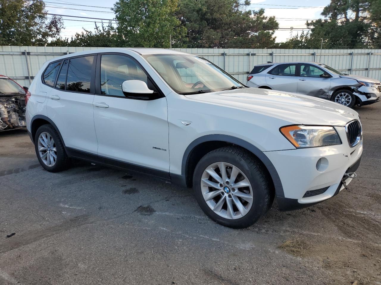 2013 BMW X3 xDrive28I - Image 4