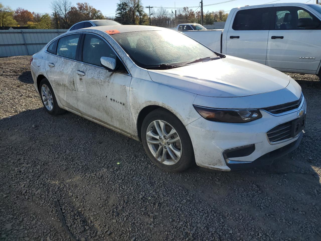 2015 Chevrolet Malibu - Image 4