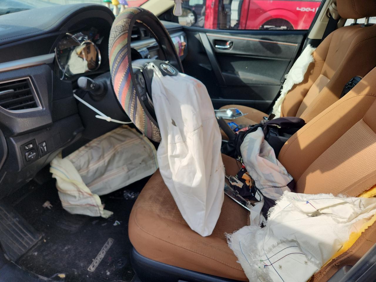 2014 Toyota Corolla L - Фото 7