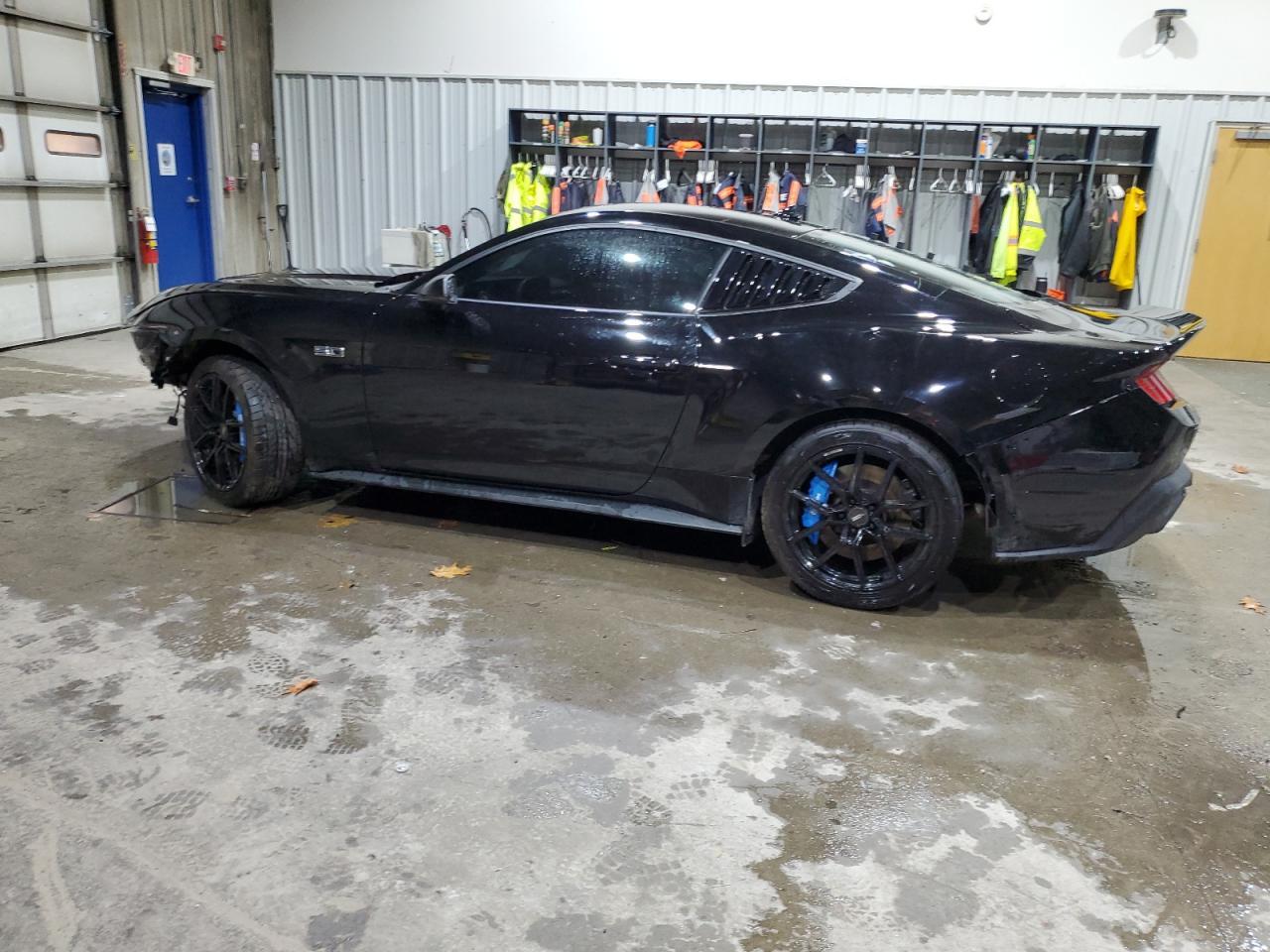 2024 Ford Mustang Gt - Image 2