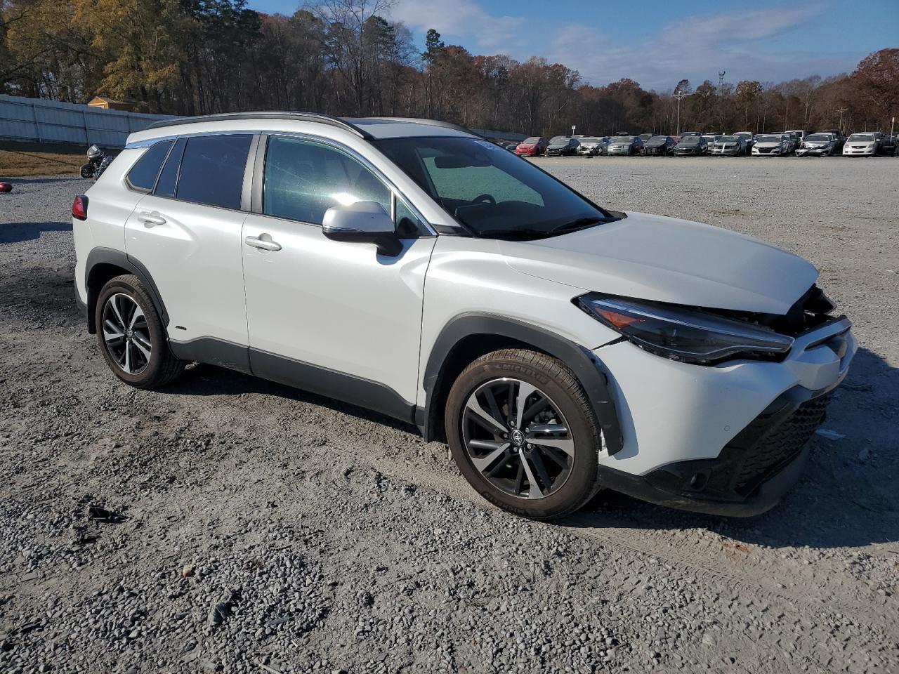 2023 Toyota Corolla Cross Le - Фото 4