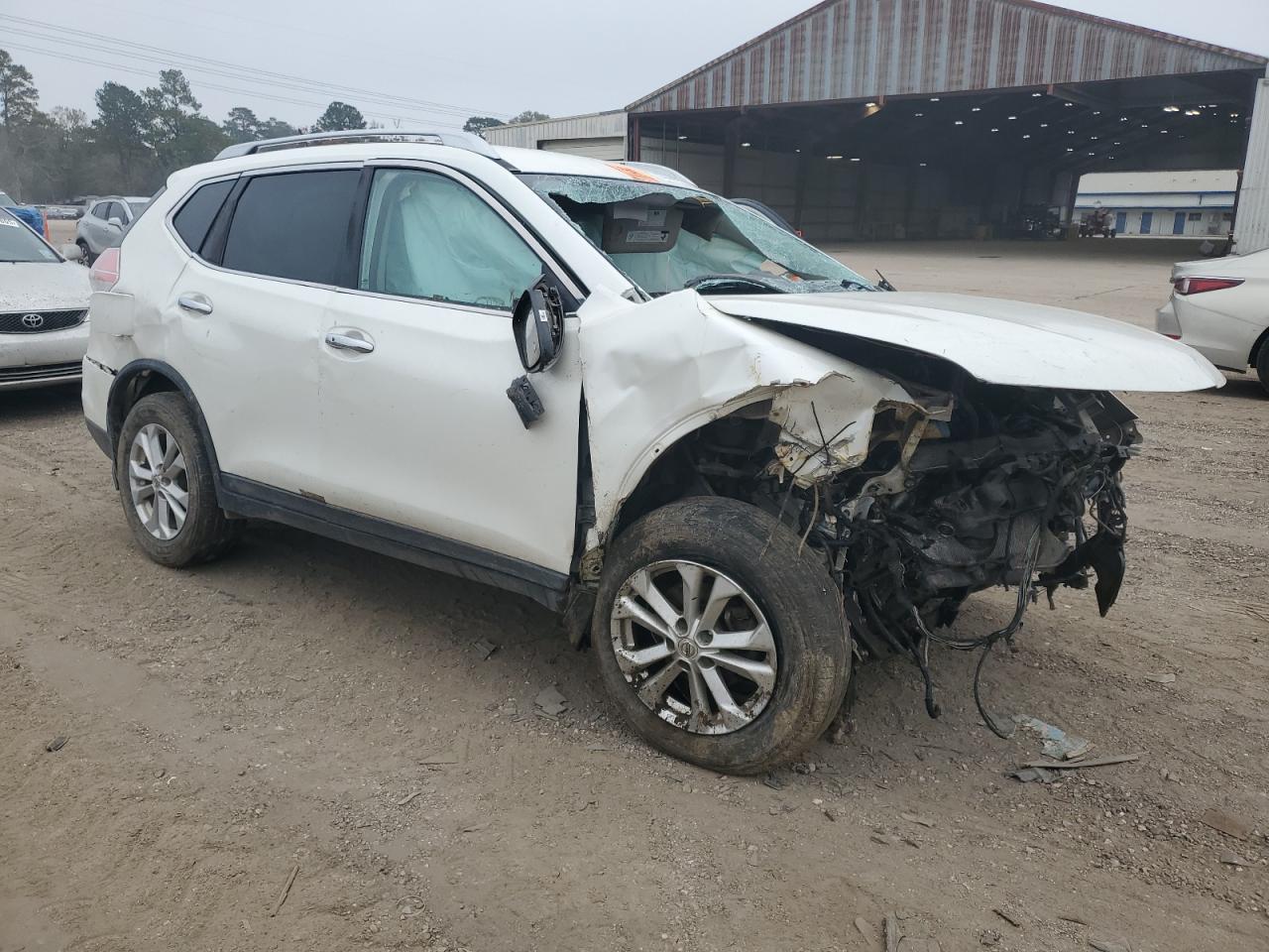 2016 Nissan Rogue S - Фото 4
