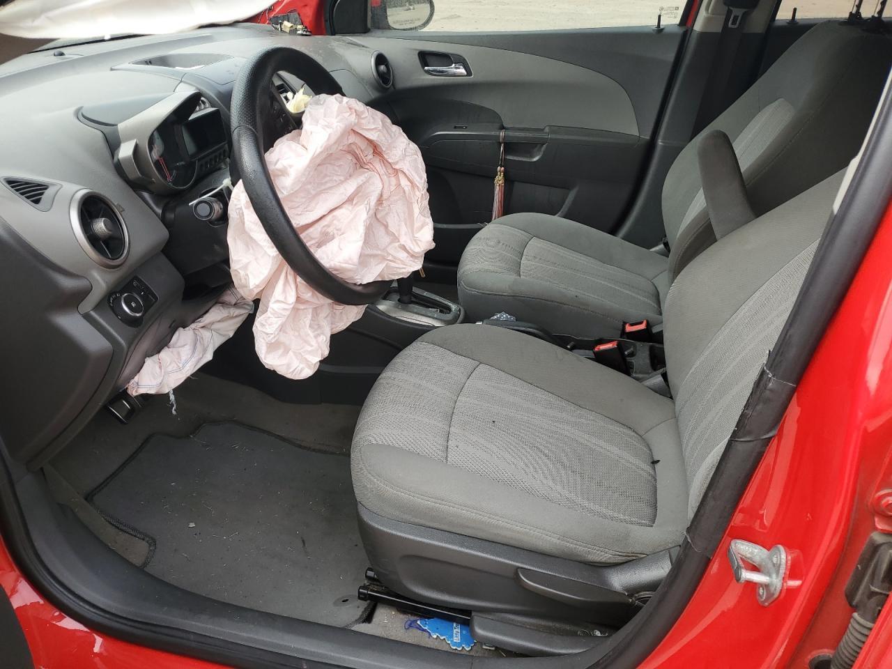 2014 Chevrolet Sonic Lt - Фото 7