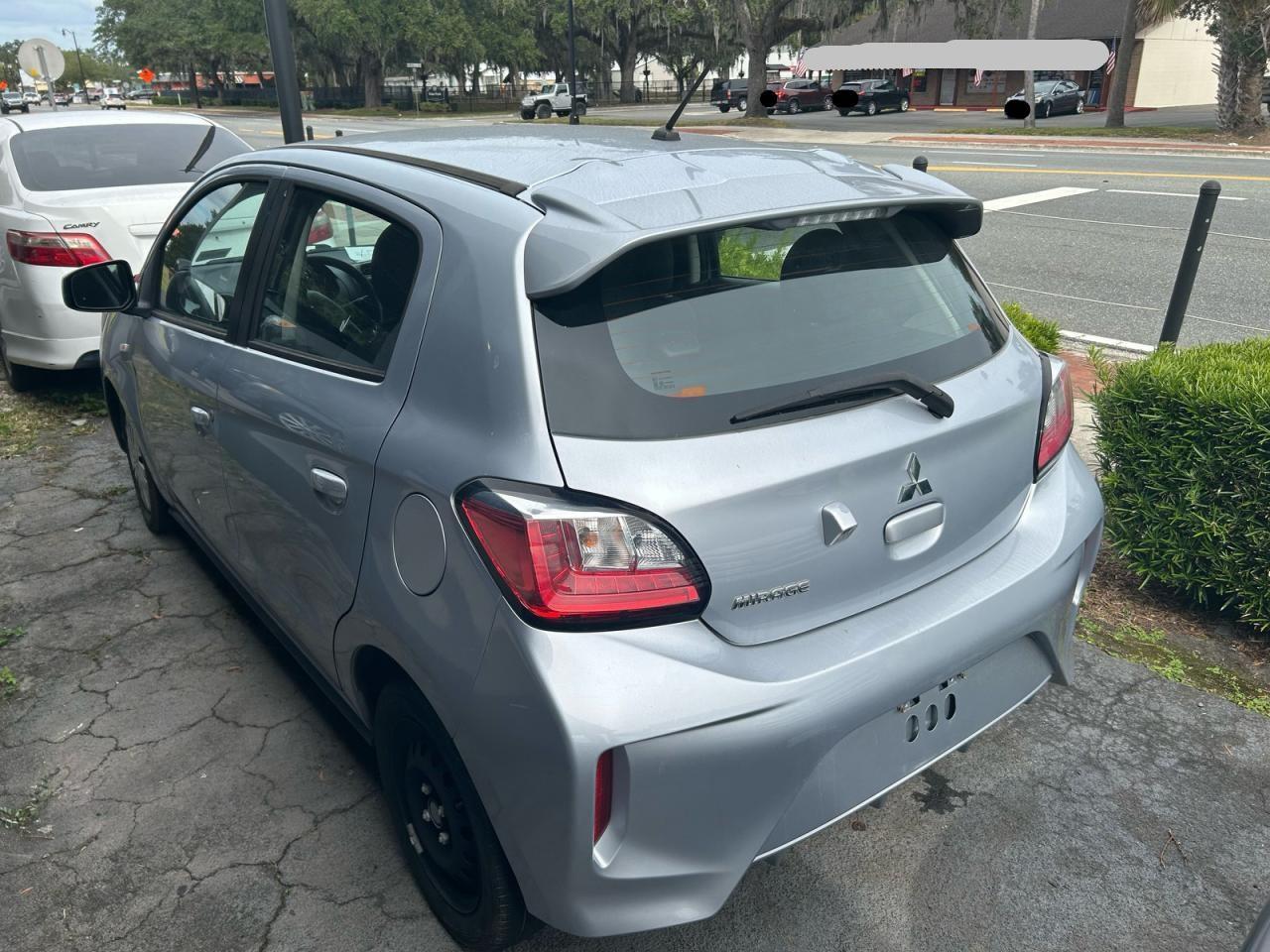 2021 Mitsubishi Mirage Es - Image 3